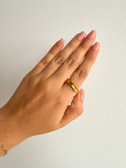 Anillo irregular golden