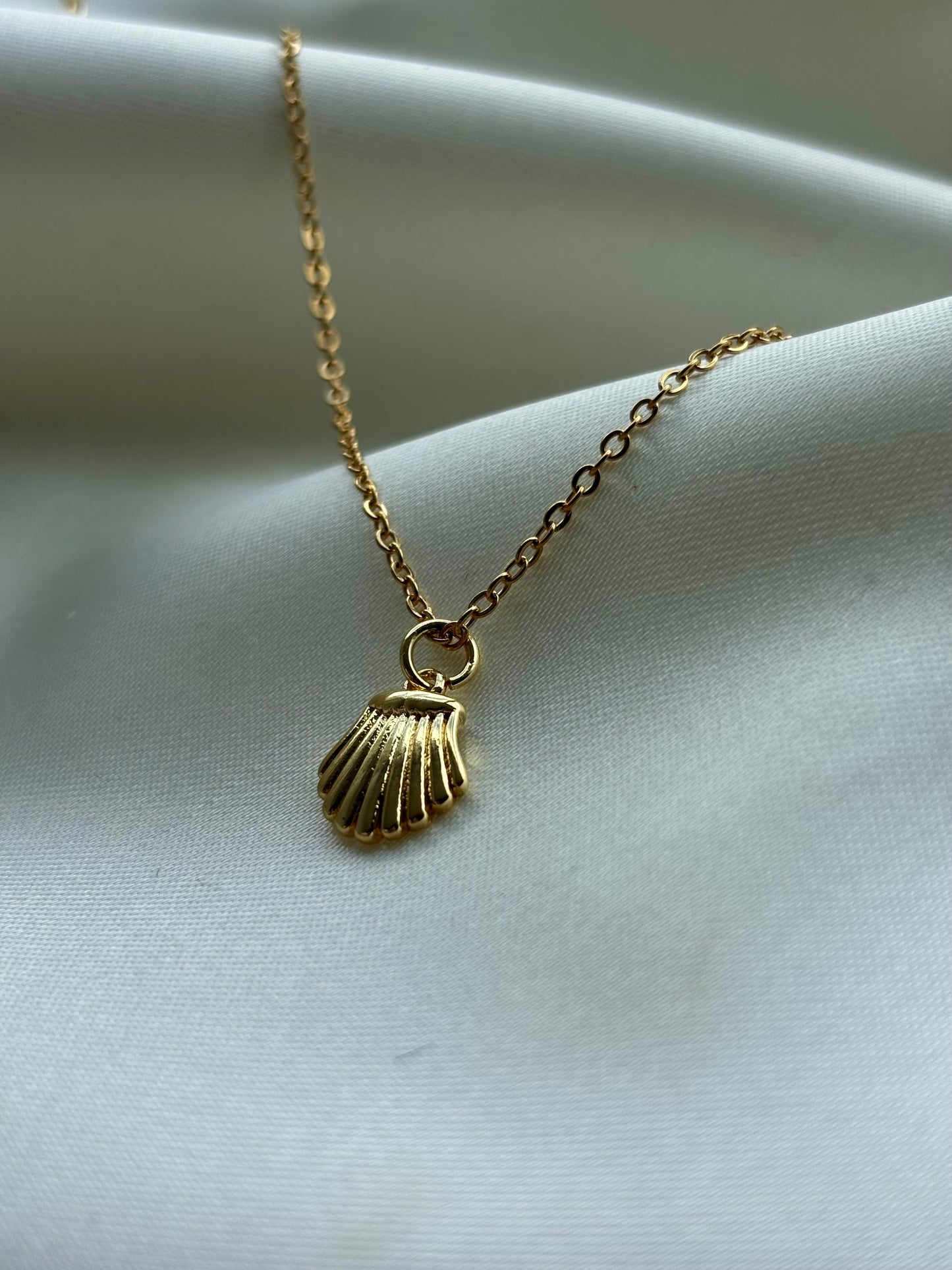 Cadena SUMMER LOVING