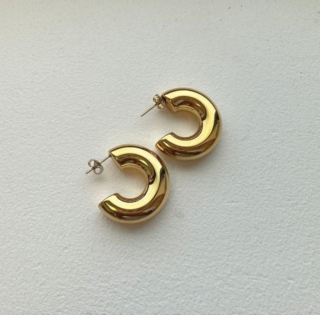 Hoops C