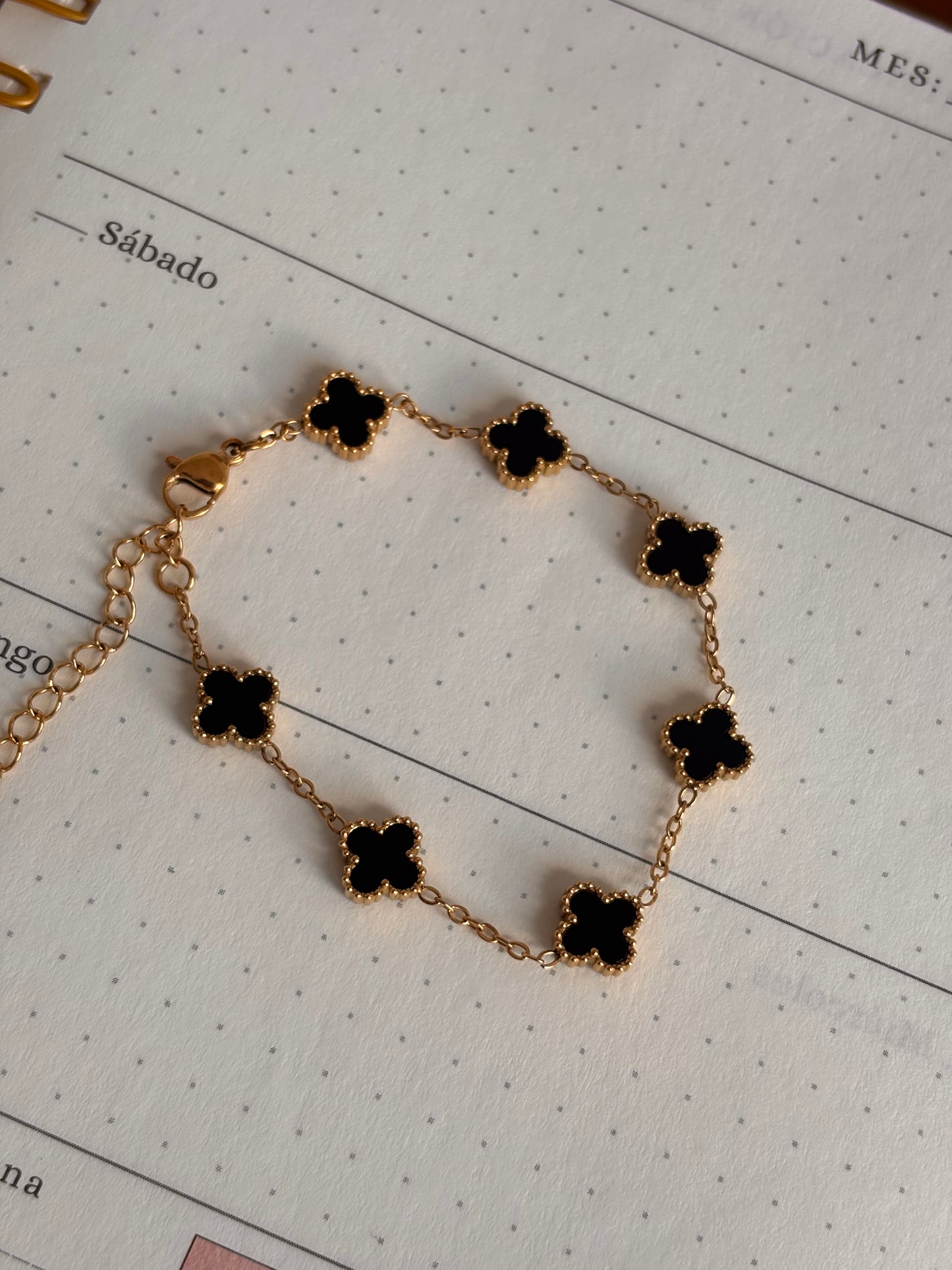 Pulsera VCA mini negra