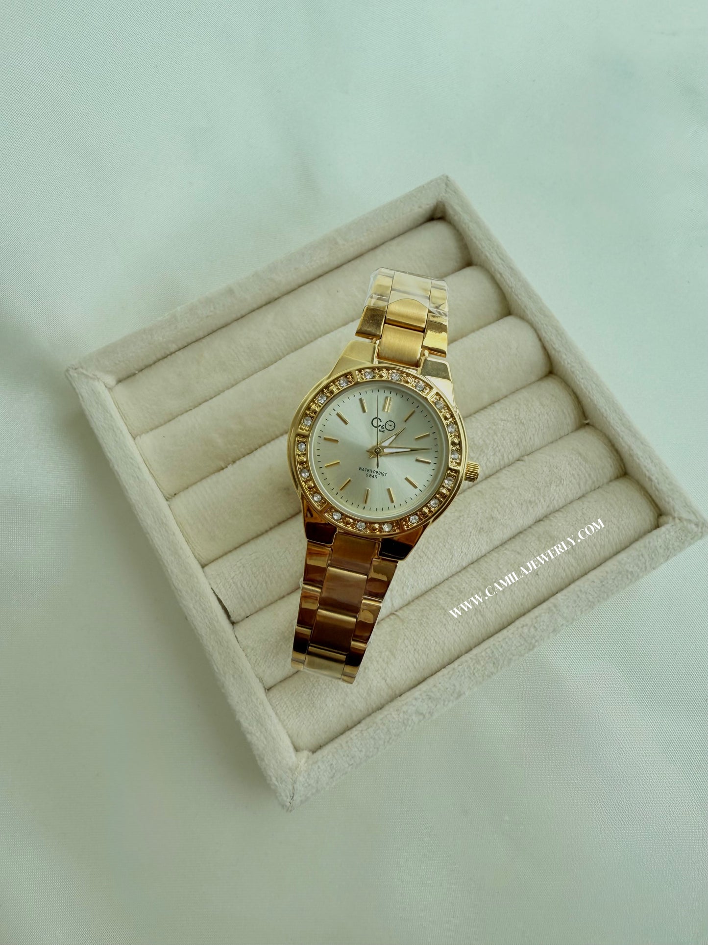 Reloj Anahí dorado