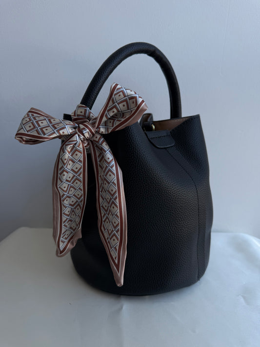 Bombonera Black