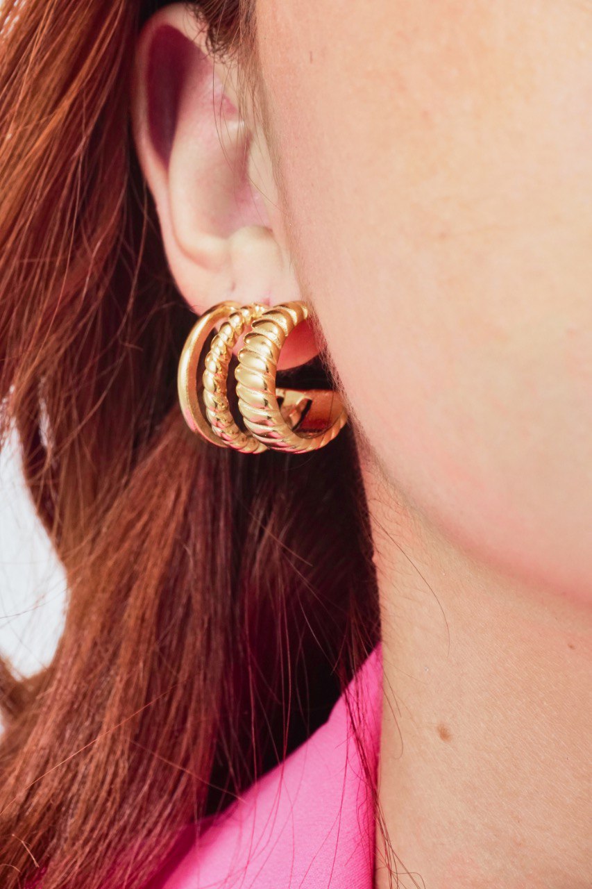 Aretes triple