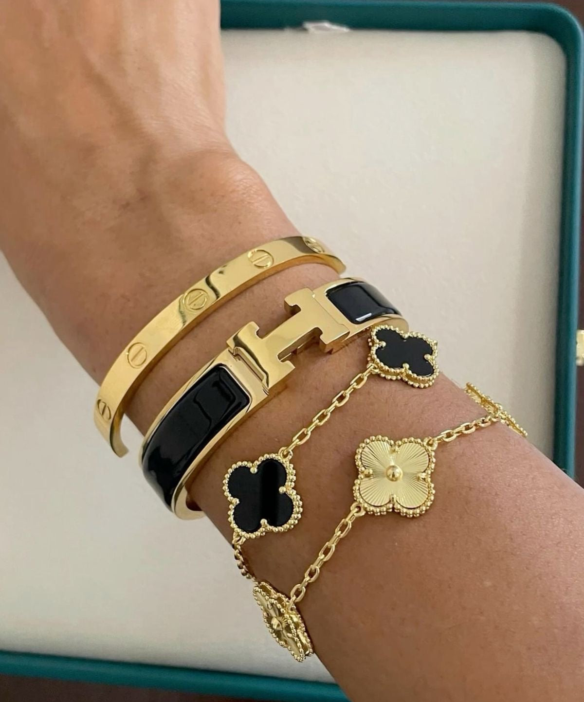 Pulsera Hermes negra