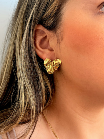 Aretes corazón irregular
