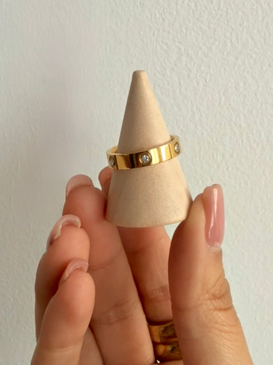 Anillo Cartier love zr dorado