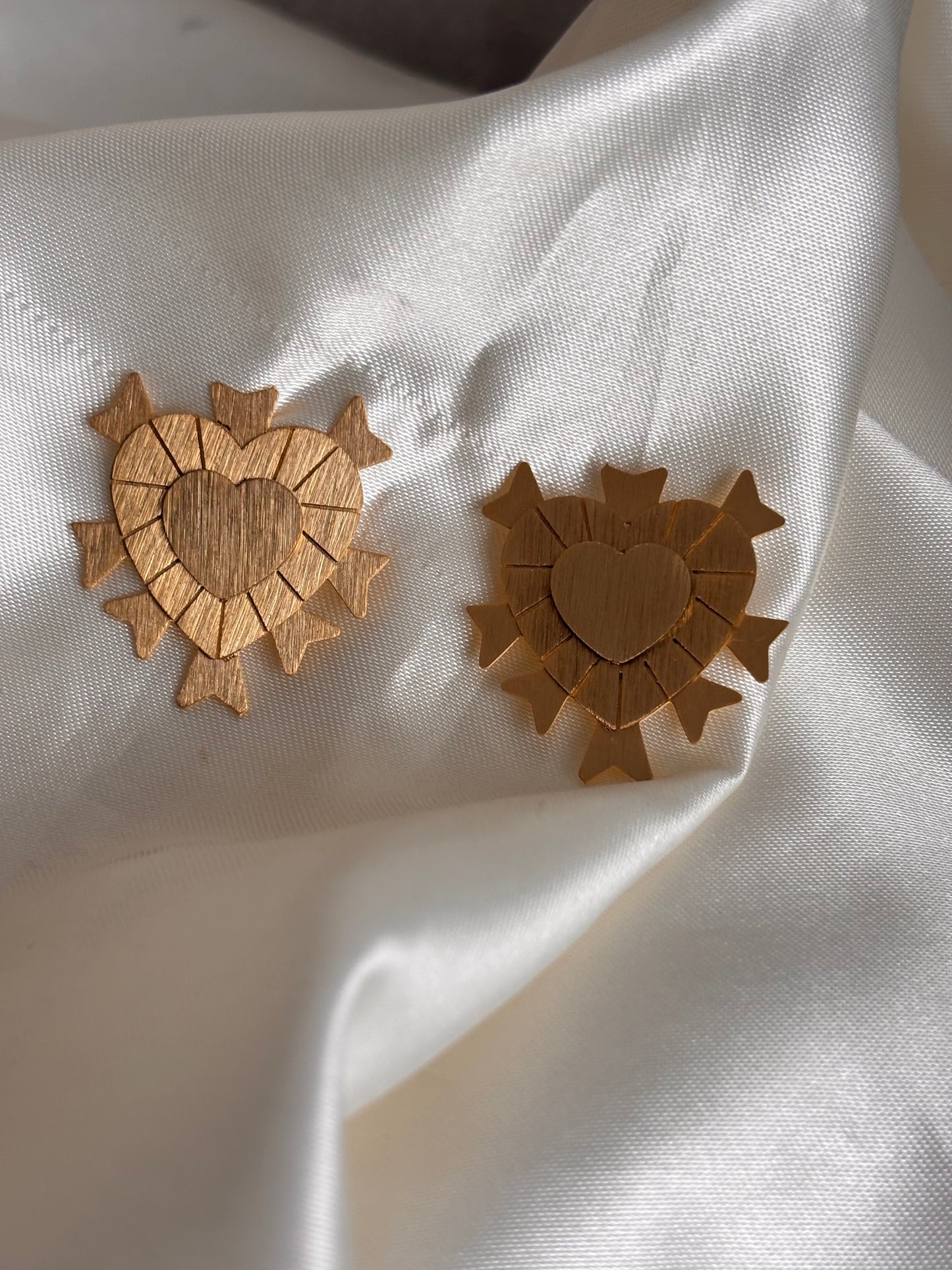 Aretes sagrado corazón