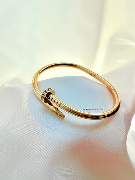 Pulsera clavo con zircones