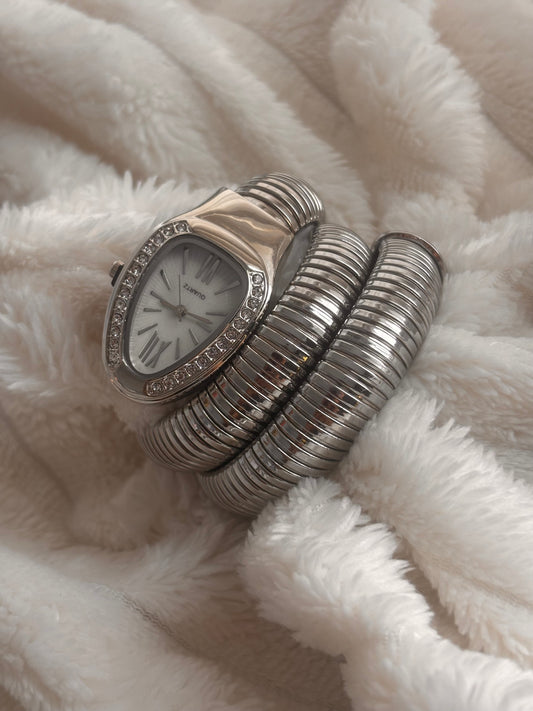 Reloj serpenter plateado