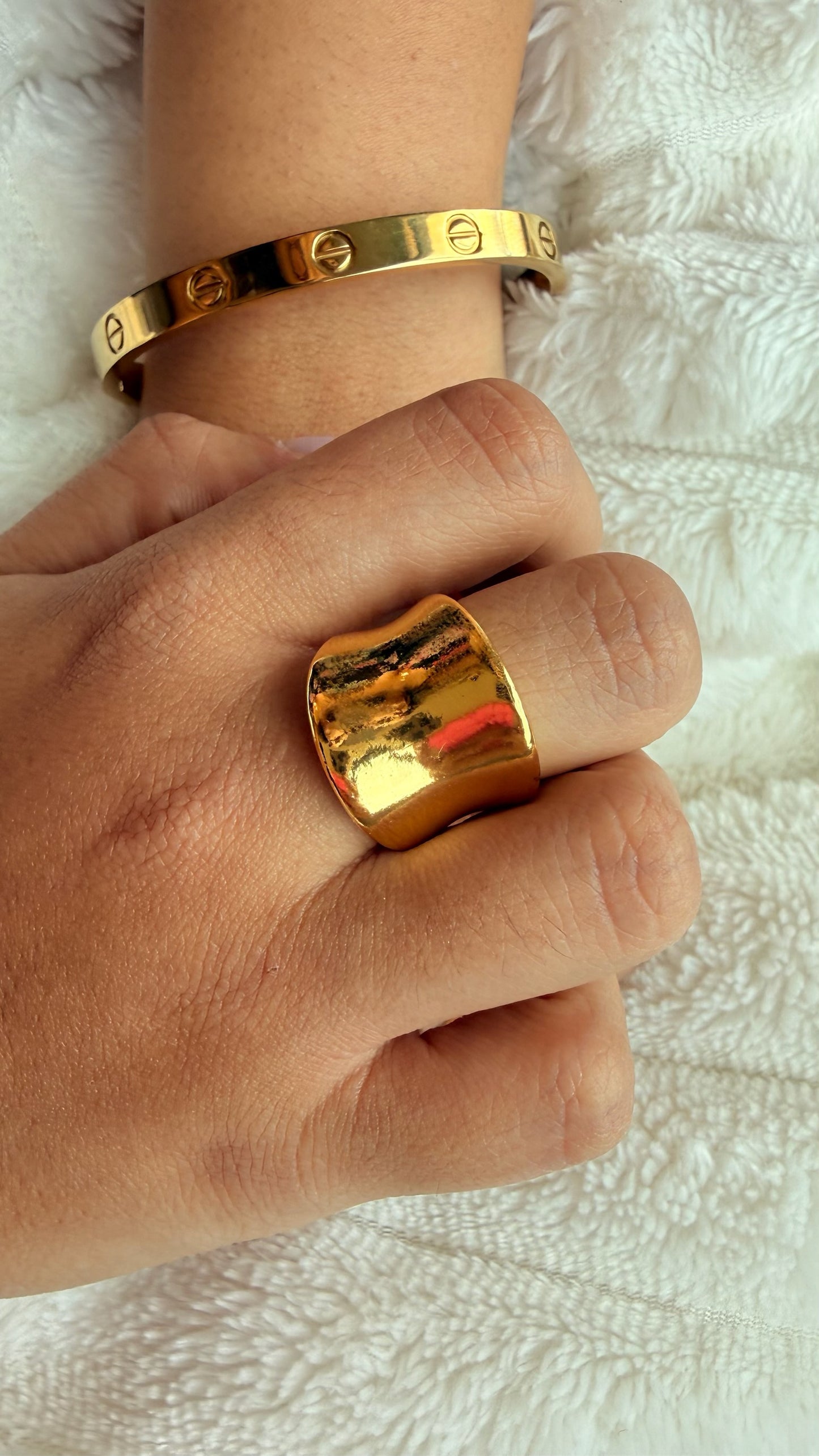 Anillo Imelda