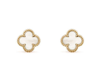 Aretes flor  blancos