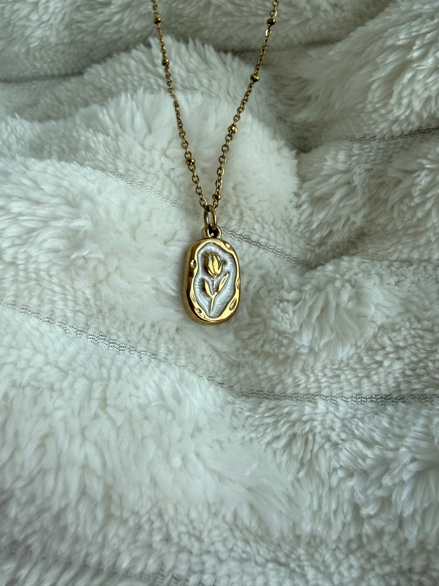 Cadena Bella