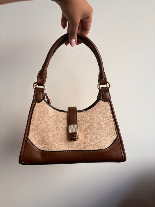 Cartera velvet café