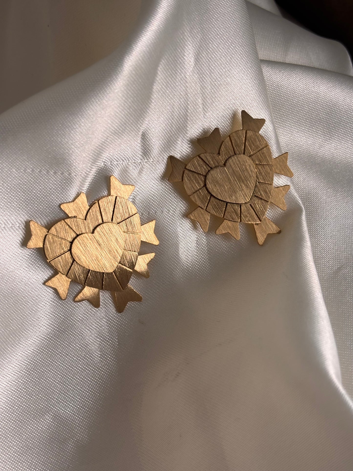 Aretes sagrado corazón