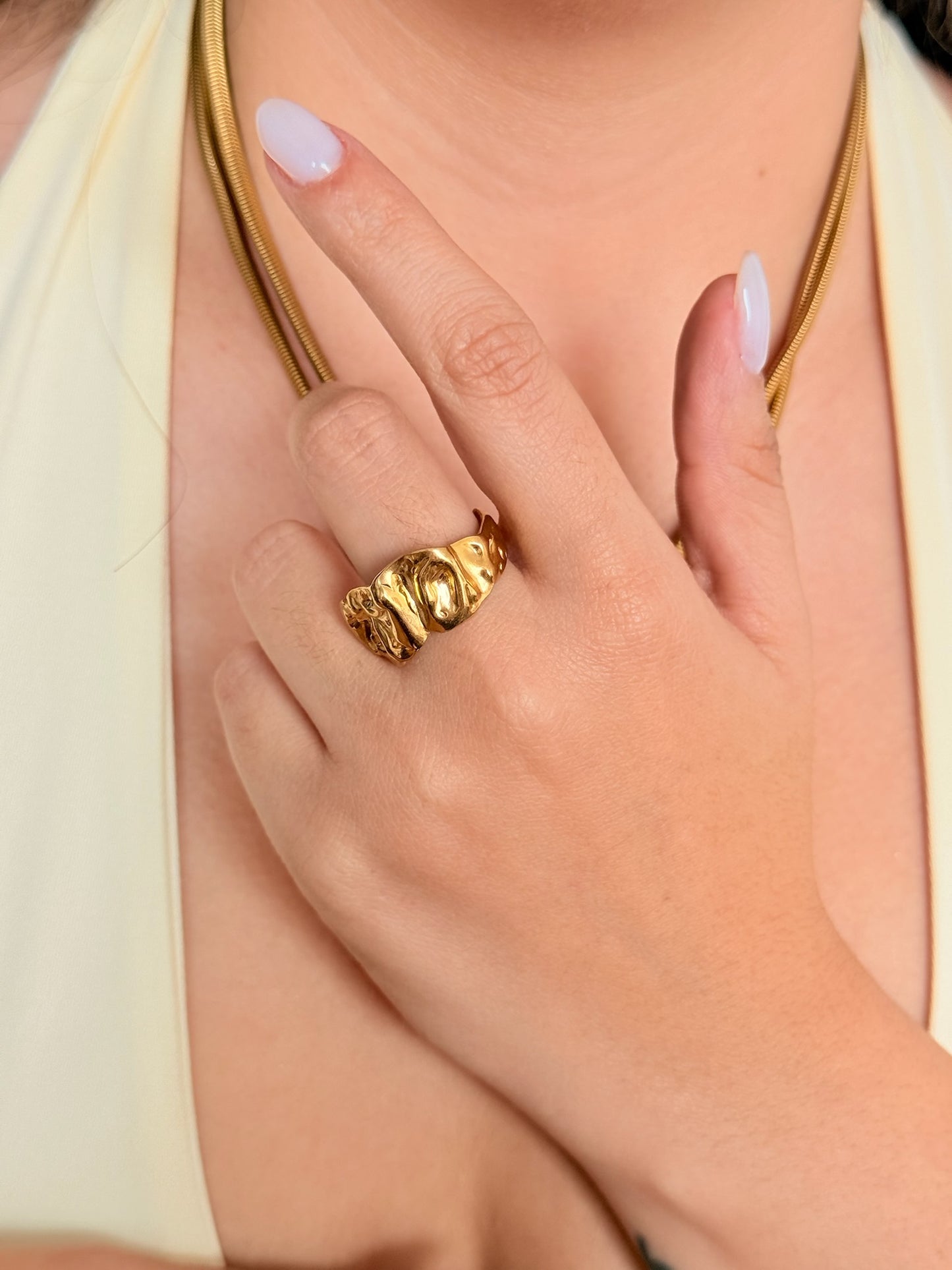 Anillo irregular