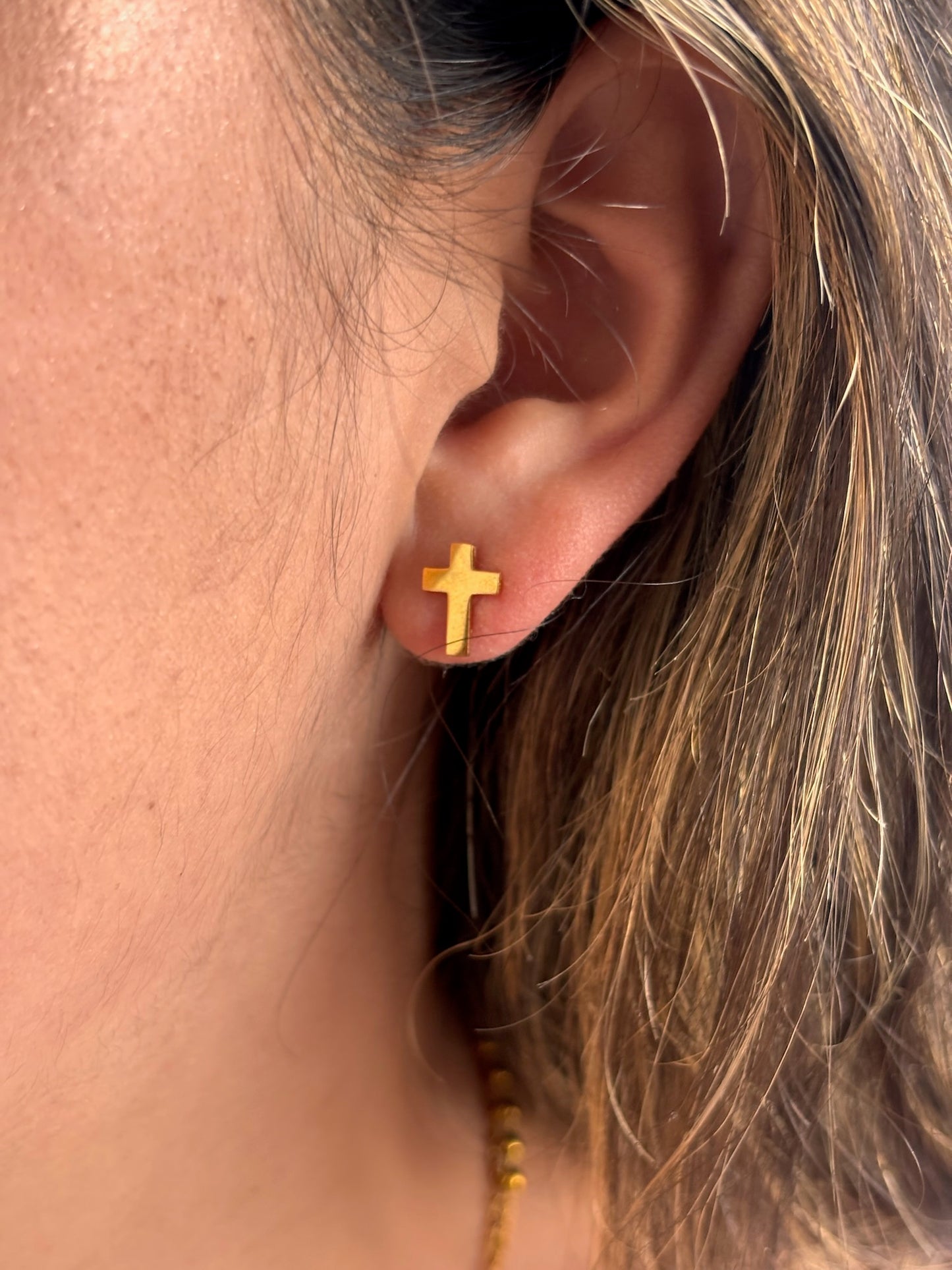 Aretes cruz