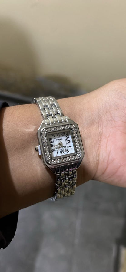 Reloj Cartier zircones PLATEADO