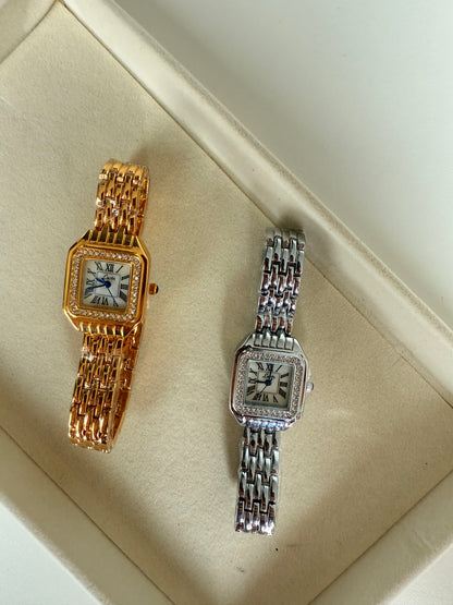 Reloj Cartier zircones DORADO
