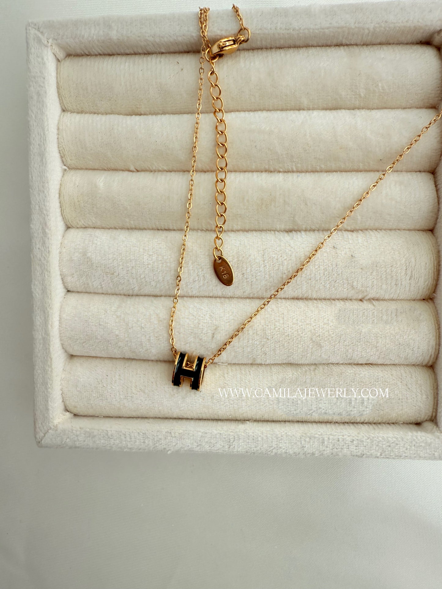Cadena Hermes Oscura